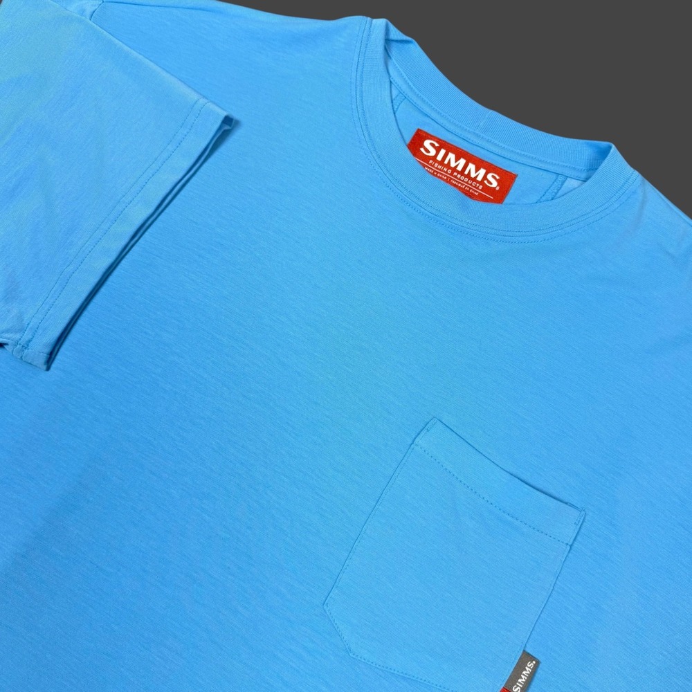 Simms Fishing Gear Pocket T-Shirt Mens XL Blue Short Sleeve Stretch Performance